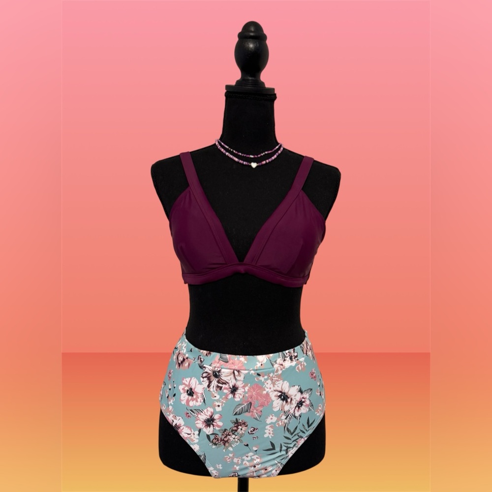 NWOT✨SHEKINI Bikini Two Piece Swimsuit Floral Purple/Blue Print Sz M(8-10)